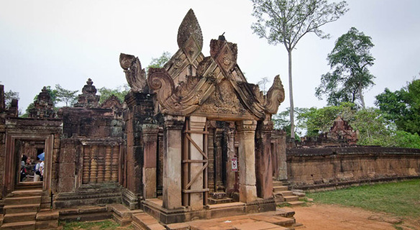Banteay Srey Temple