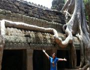 2 Days Angkor Wat Bayon Ta Promh and Tonle Sap Tour